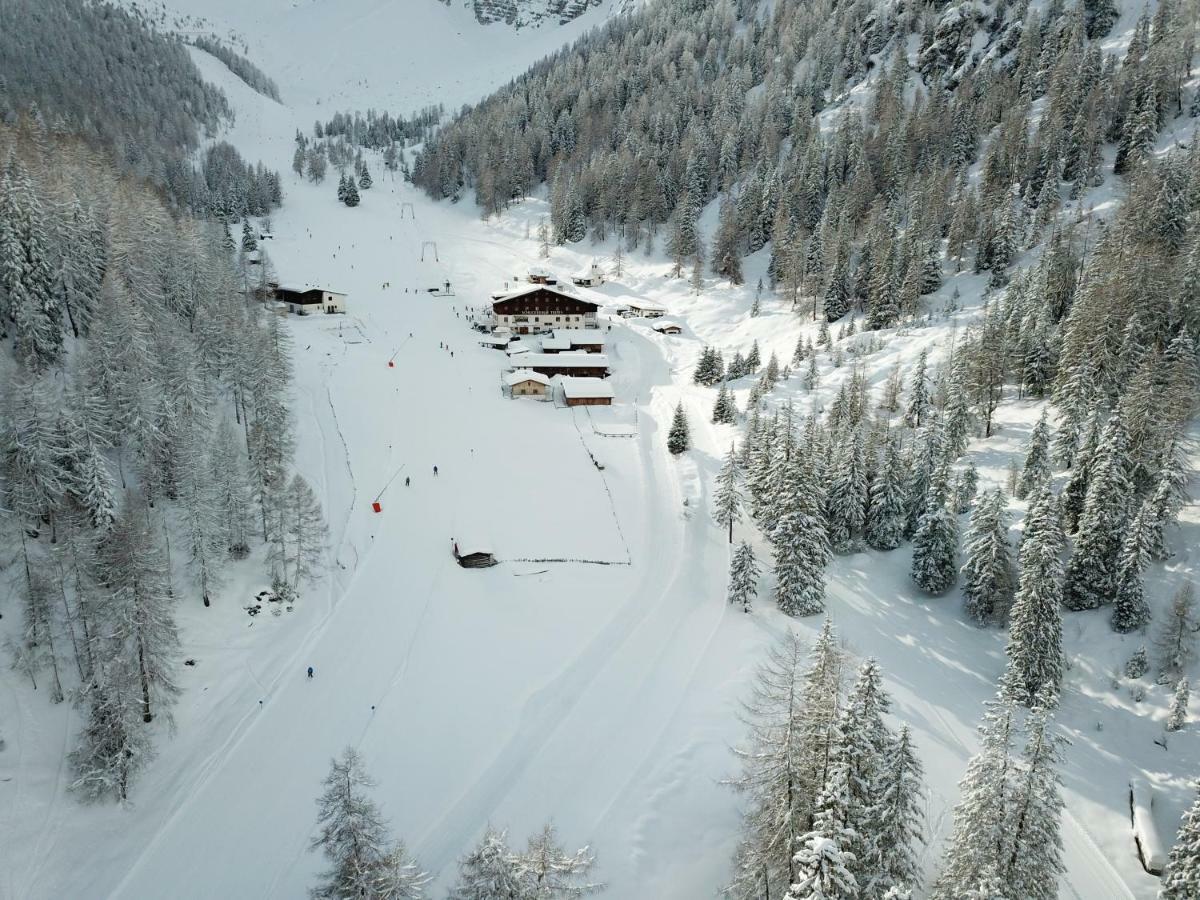 Berghotel Schlickeralm 1.616 M Fulpmes Bagian luar foto